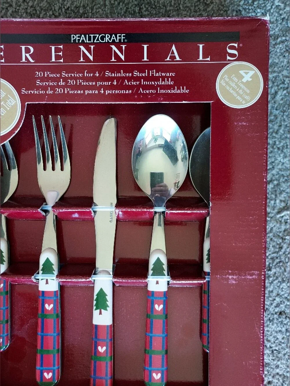 Pfaltzgraff Snow Bear 20 Pc Flatware Set Service For 4 w/4 Extra Teaspoons NOS